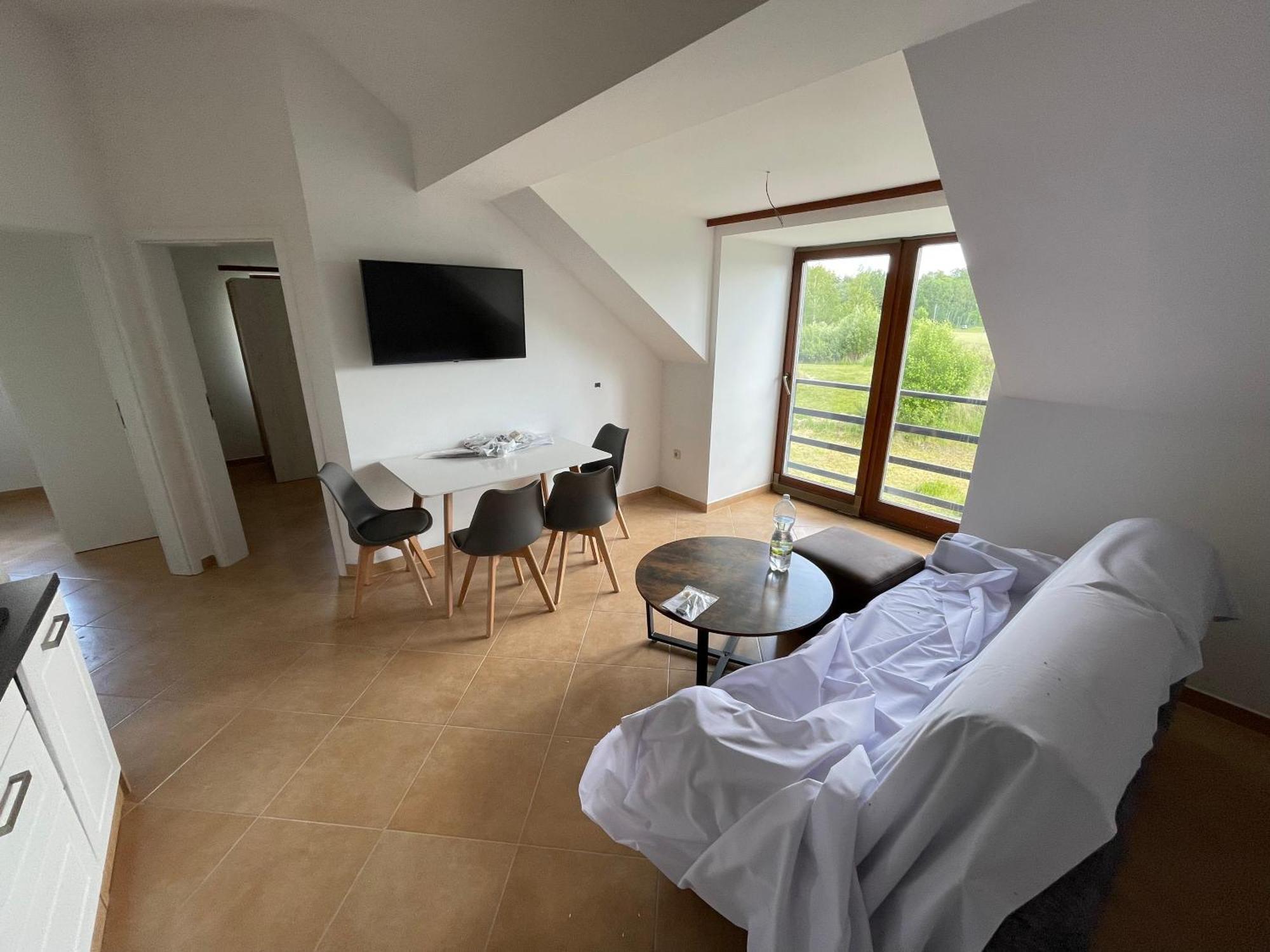 Lake View Apartments near Golf Resort Kunětická Hora, Dříteč Pardubice Zimmer foto